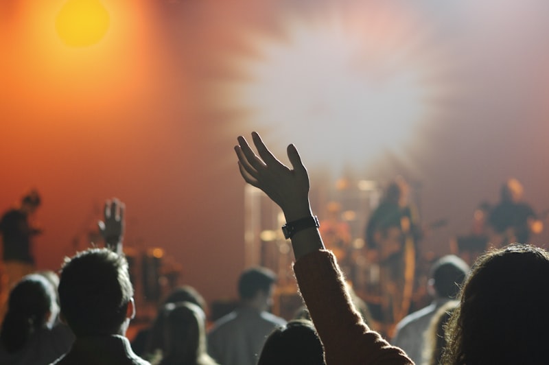 Worship in Canada